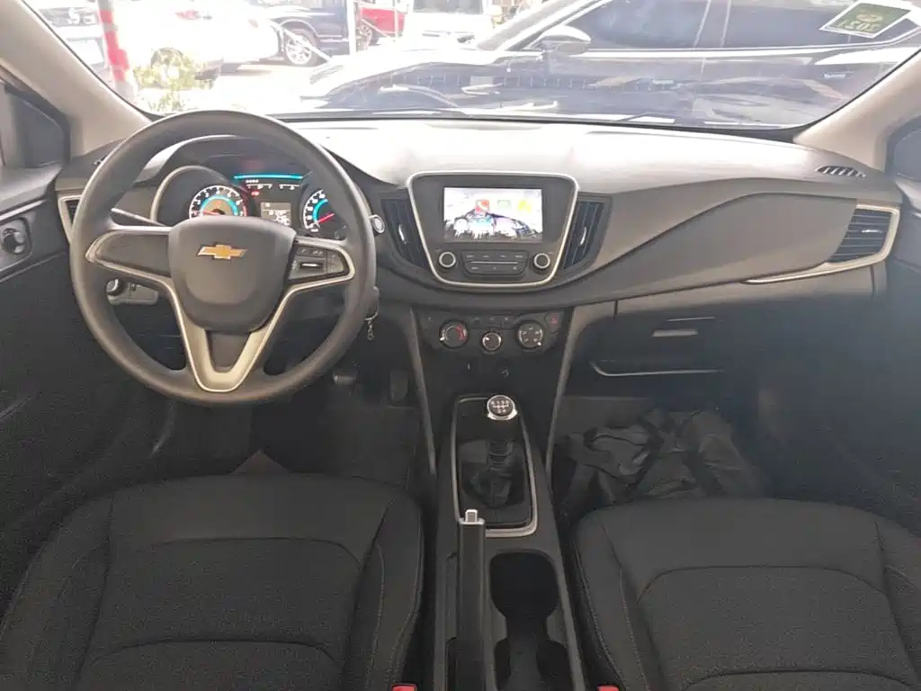 Chevrolet Cavalier — миниатюра 10