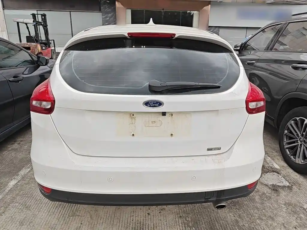 Ford Focus — миниатюра 6