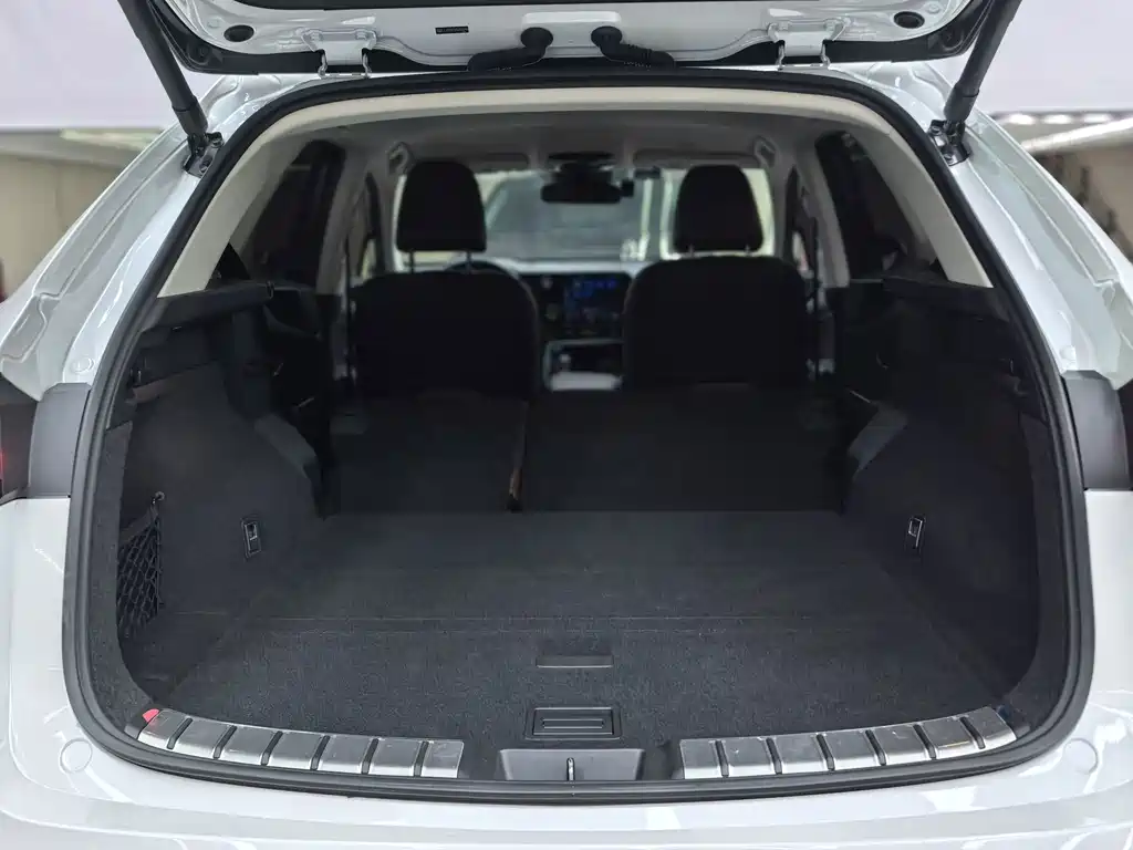 Lexus NX — миниатюра 32