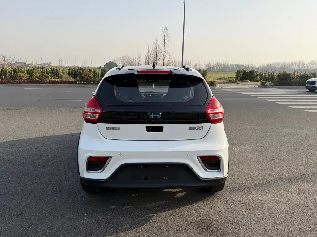 GEELY AUTOMOBILE VISION X1