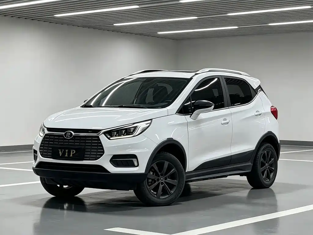 BYD Yuan EV — миниатюра 3