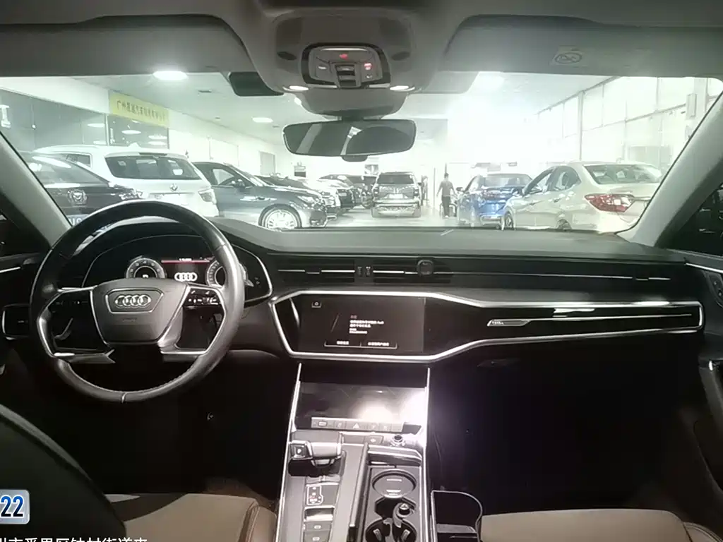 Audi A7L — миниатюра 5