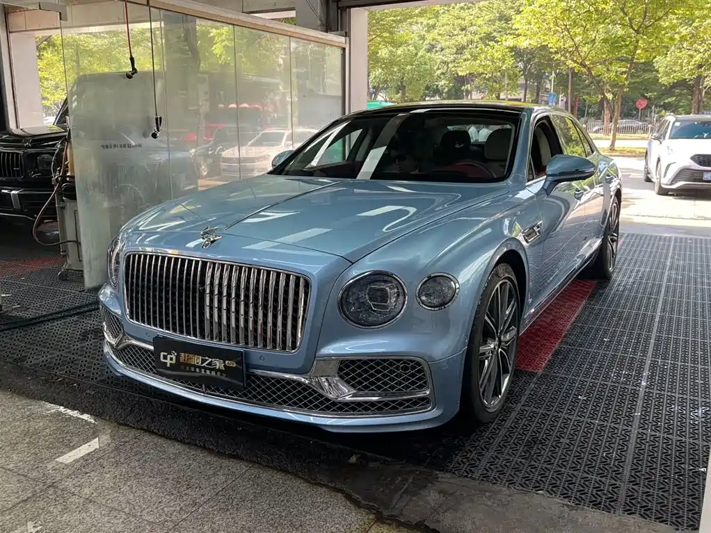 Купить Bentley Flying Spur