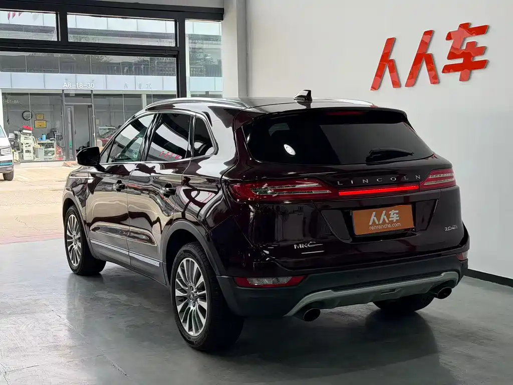 Lincoln MKC — миниатюра 20