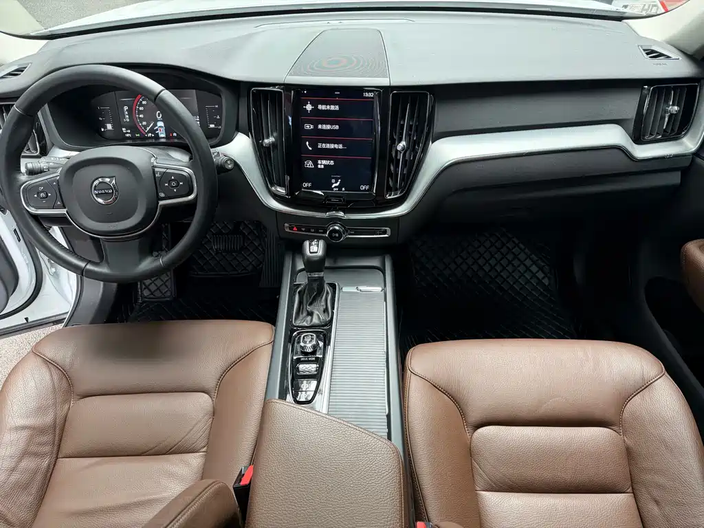 Volvo XC60 — миниатюра 13