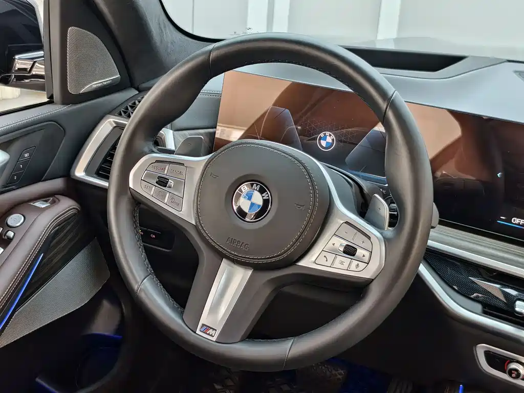 BMW X5 2023 xDrive 40Li M Sport
