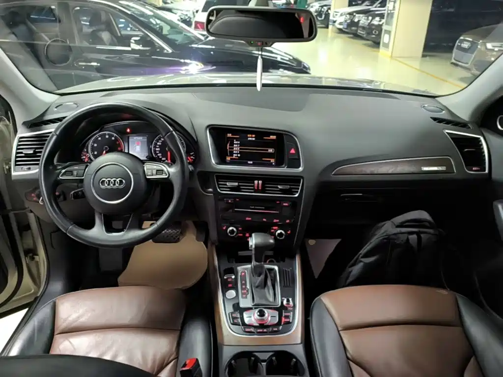 Audi Q5 — миниатюра 10