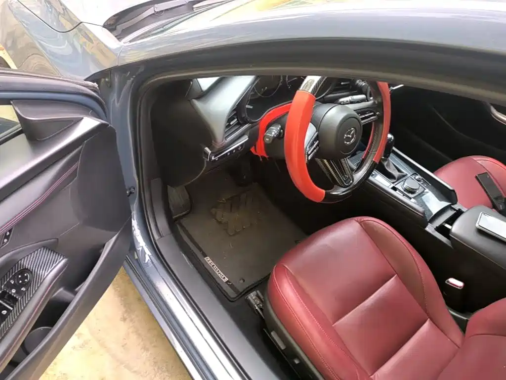 Mazda 3 Axela — миниатюра 16