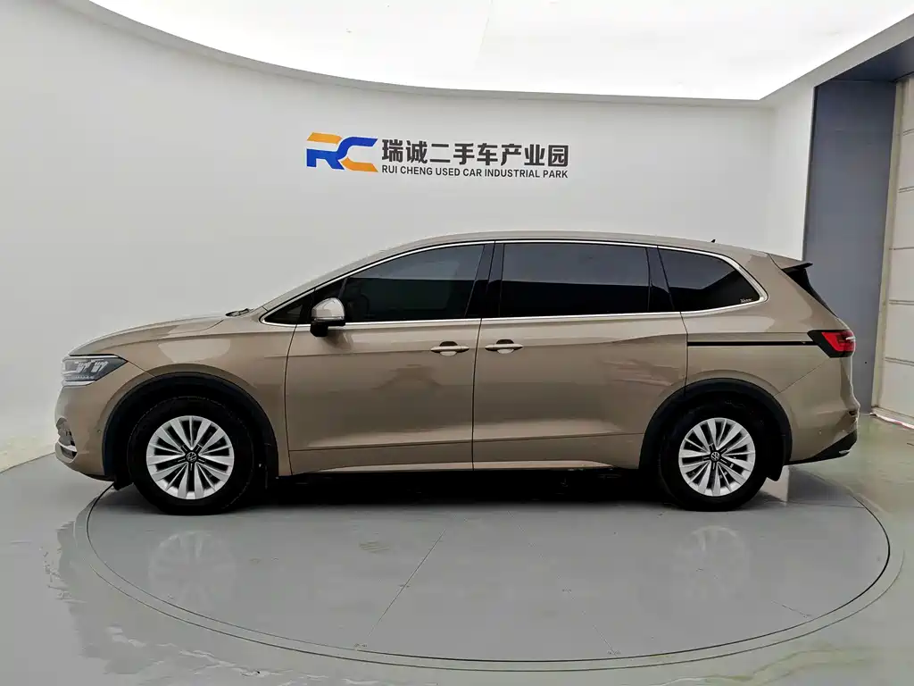 Volkswagen Viloran 2020 330TSI
