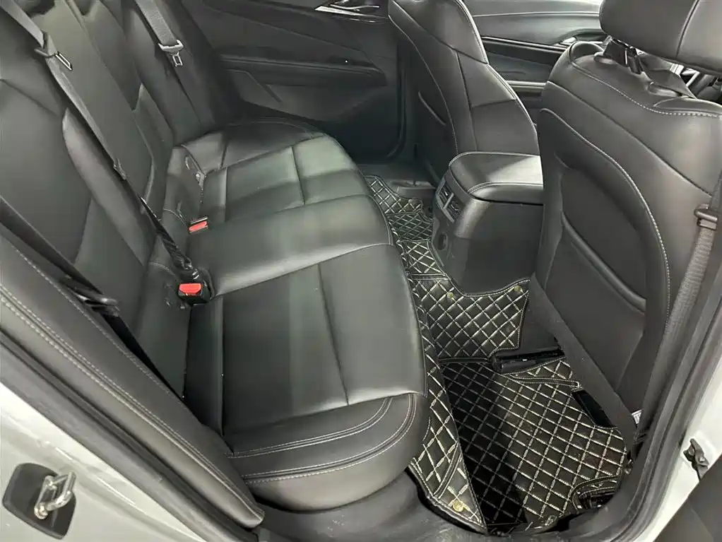 Cadillac CT4 — миниатюра 15