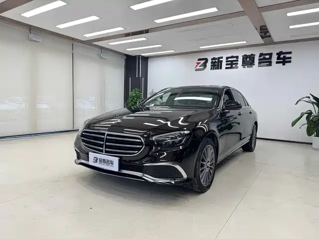 MERCEDES-BENZ E CLASS 2022