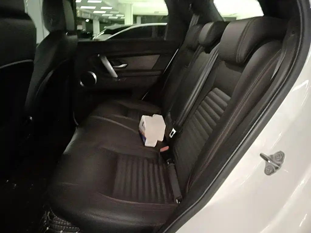 Land Rover Discovery Sport — миниатюра 17