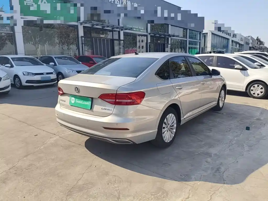 Volkswagen Lavida — миниатюра 7