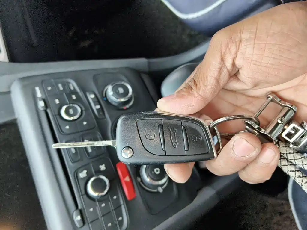 Citroen C4L — миниатюра 9