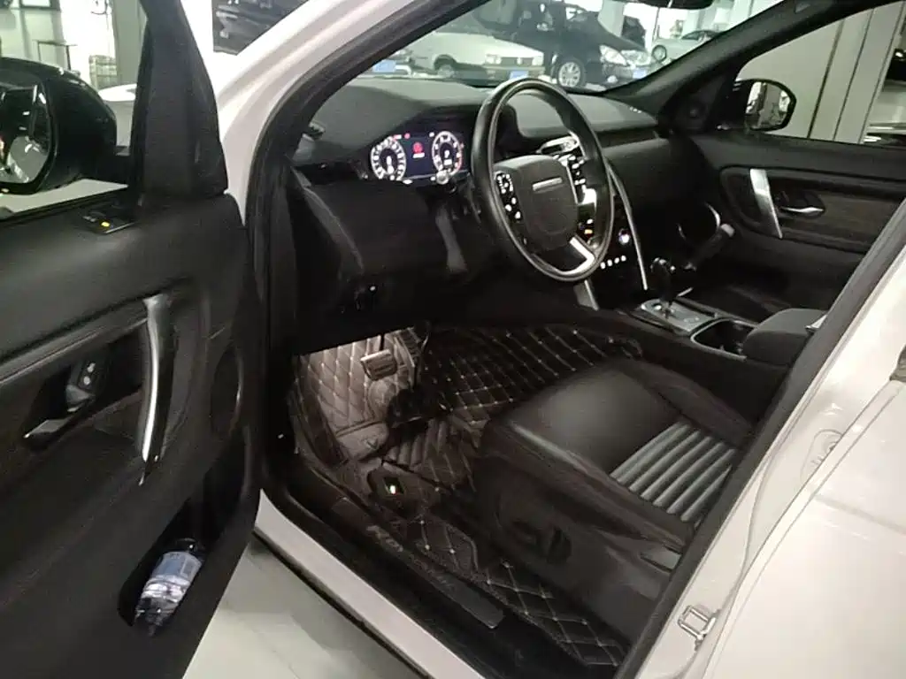 Land Rover Discovery Sport — миниатюра 16
