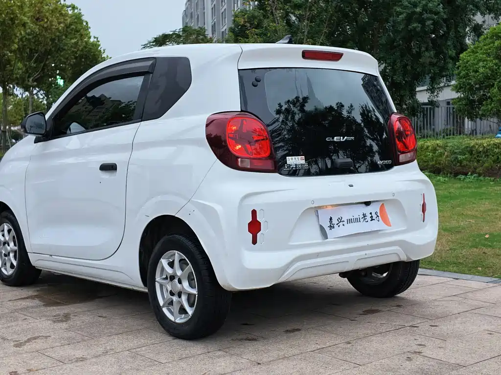 Roewe Clever — миниатюра 4