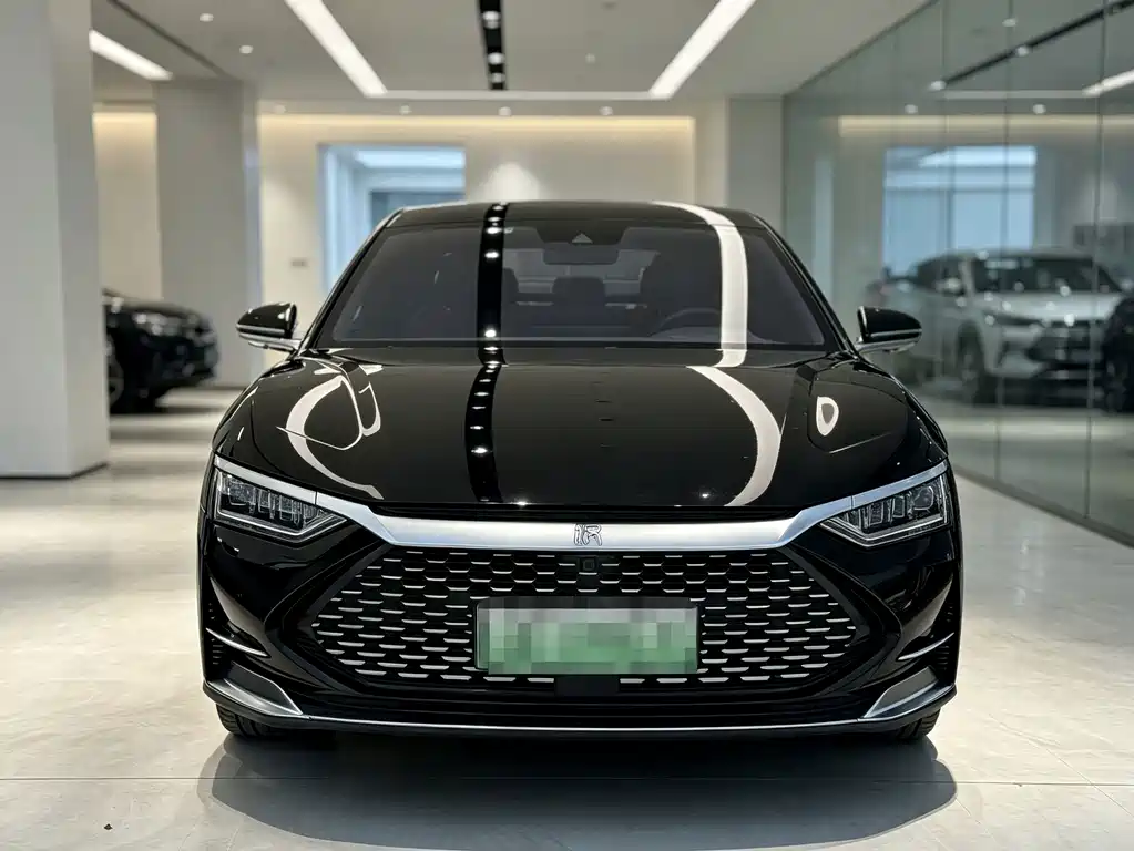 BYD Han — миниатюра 3