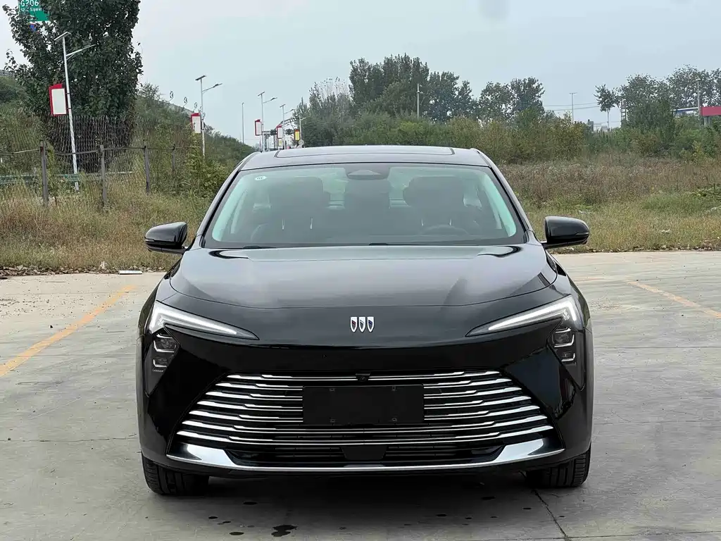 Buick LaCrosse — миниатюра 2