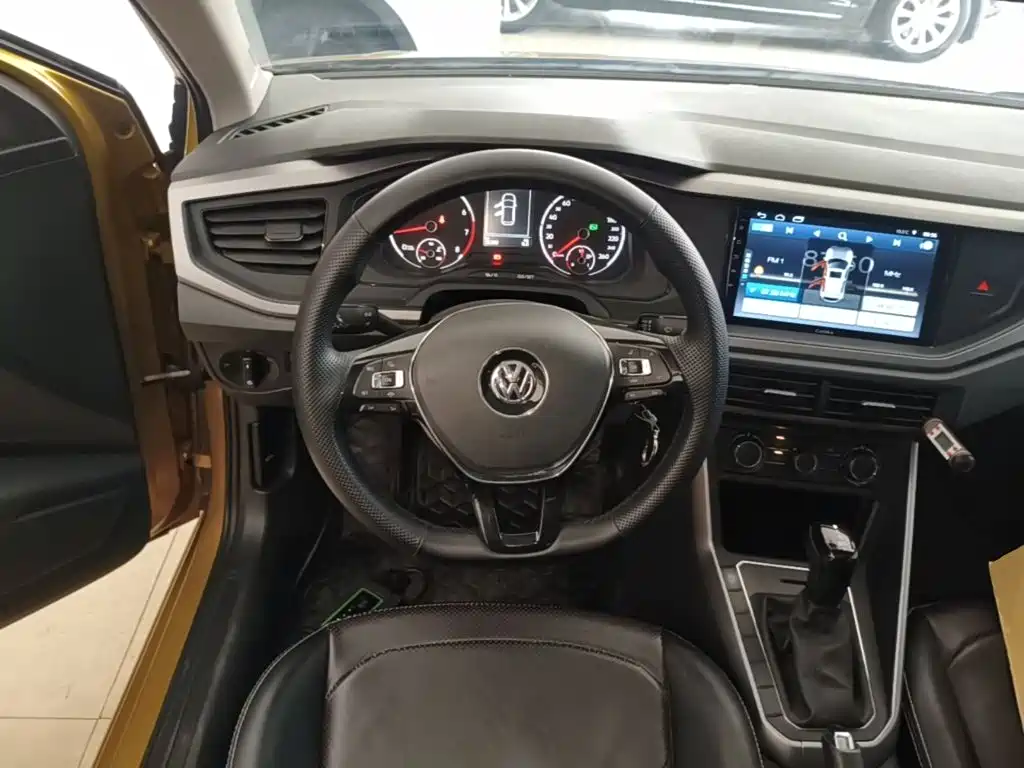 Volkswagen Polo — миниатюра 11