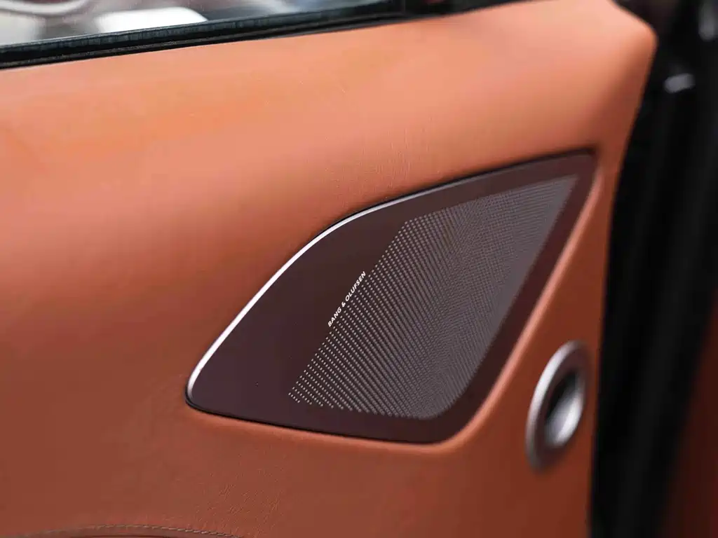 Aston Martin Rapide 2010 6.0L