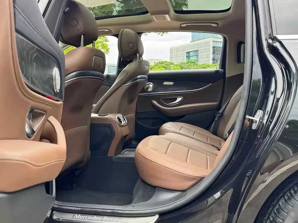 Mercedes-Benz E-Class E 2016 E 200 L Sport