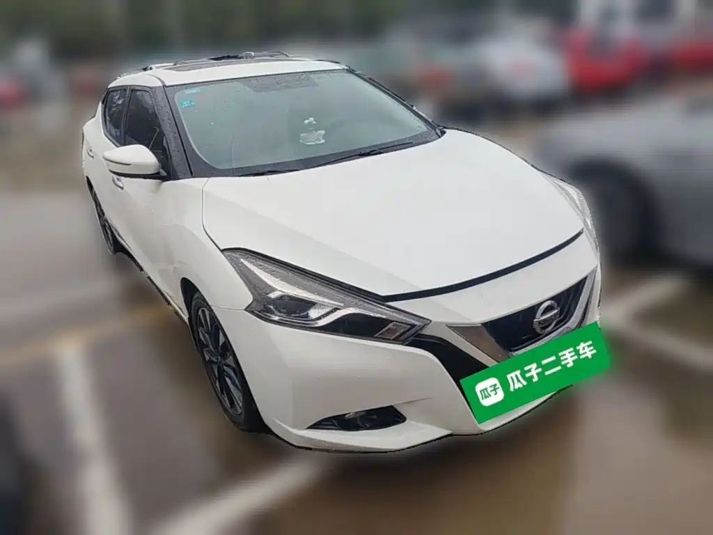 Nissan Bluebird — миниатюра 6