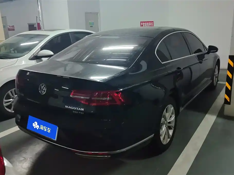 Volkswagen Magotan 2018 330TSI DSG Luxury