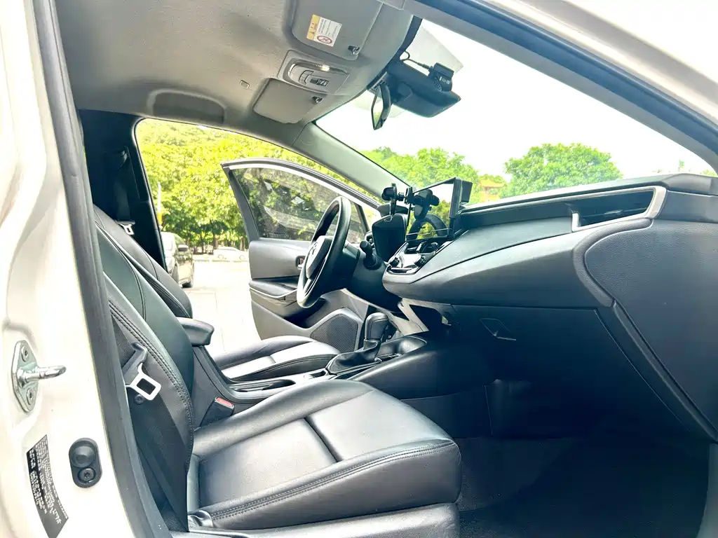 Toyota Corolla — миниатюра 14