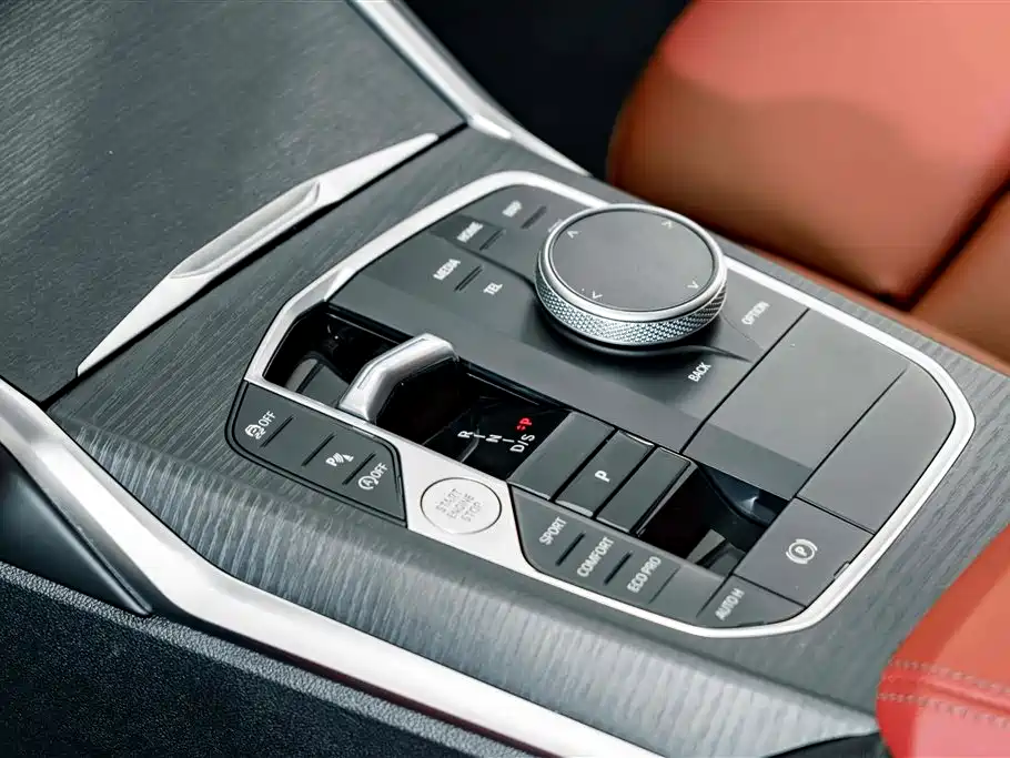 BMW 3 Series — миниатюра 14