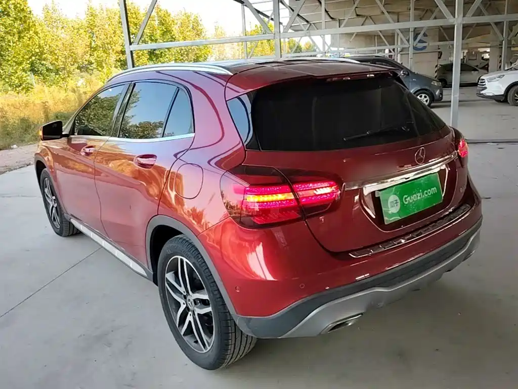 Mercedes-Benz GLA — миниатюра 5