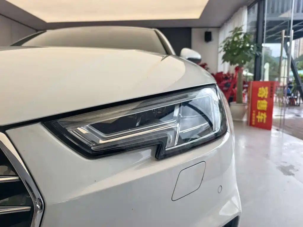 Audi A4L — миниатюра 4