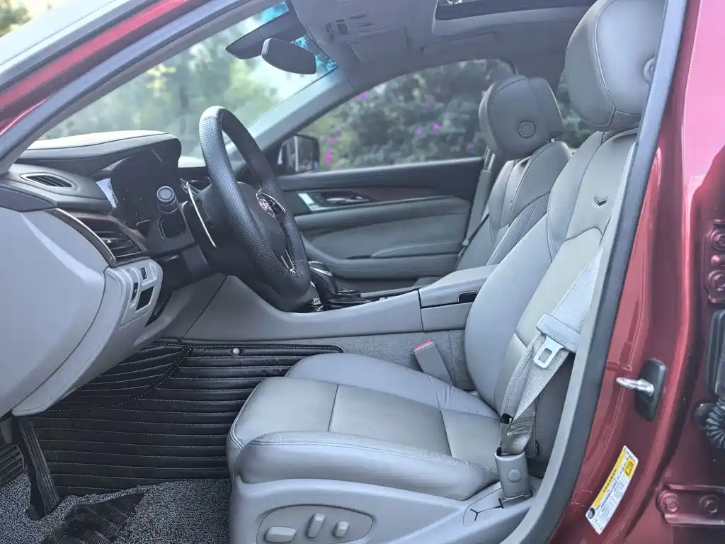 Cadillac CTS — миниатюра 8
