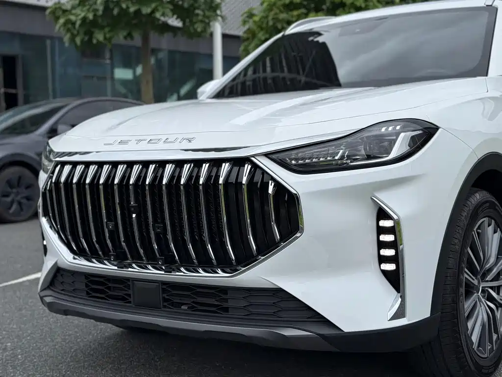 JETOUR X70 PLUS 2025 Champion 1.5T DCT Champion PRO 7 мест