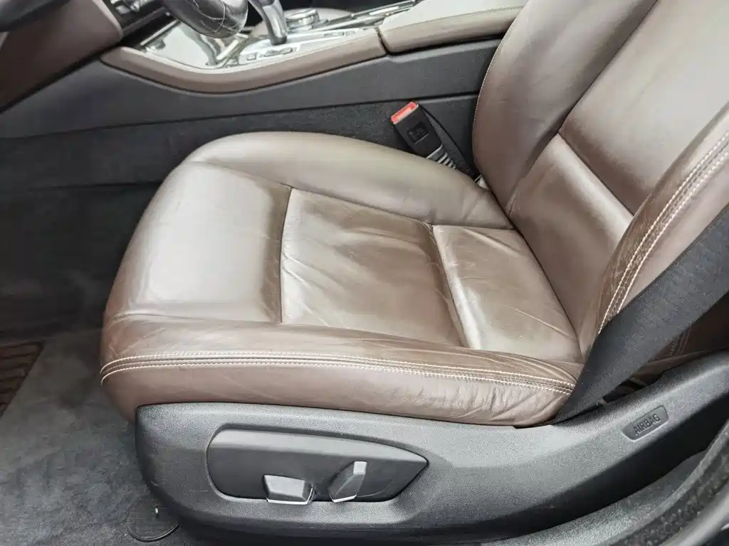 BMW 5 Series — миниатюра 20