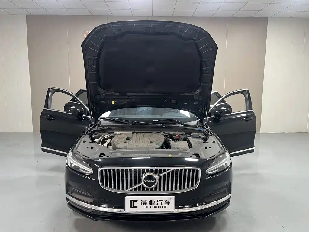 Volvo S90 — миниатюра 14