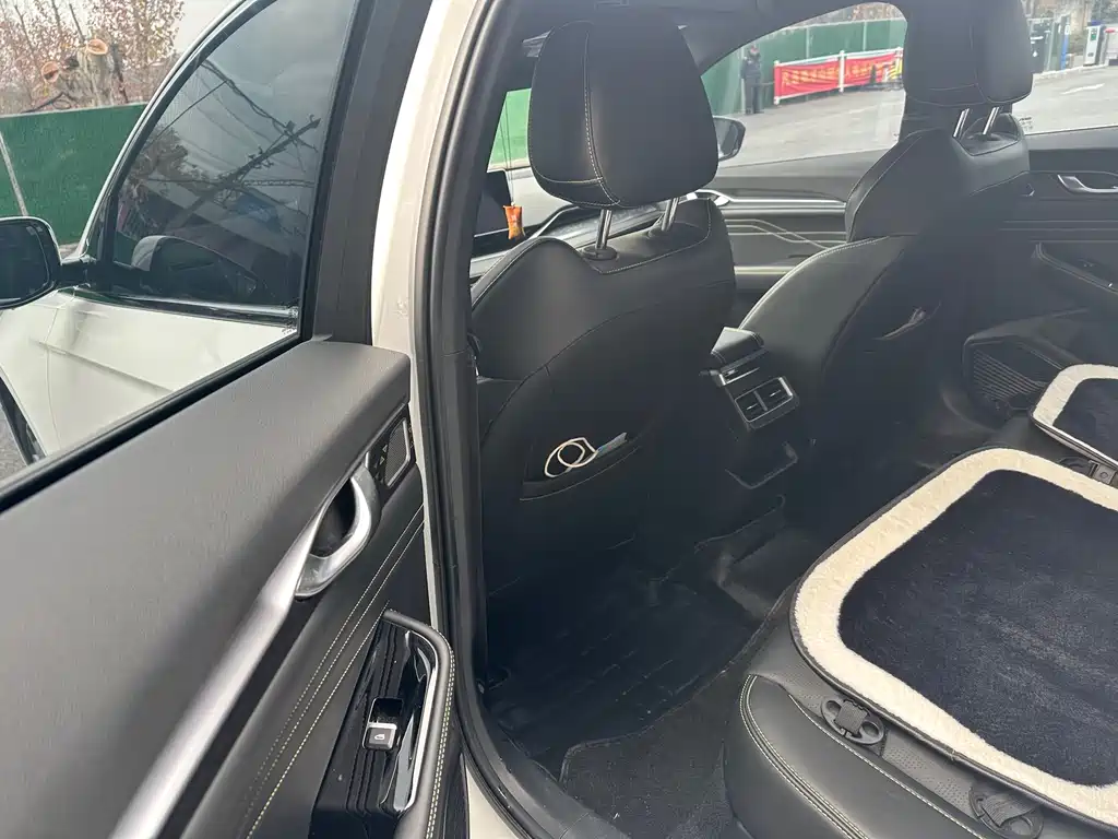 GEELY AUTOMOBILE XINGRUI