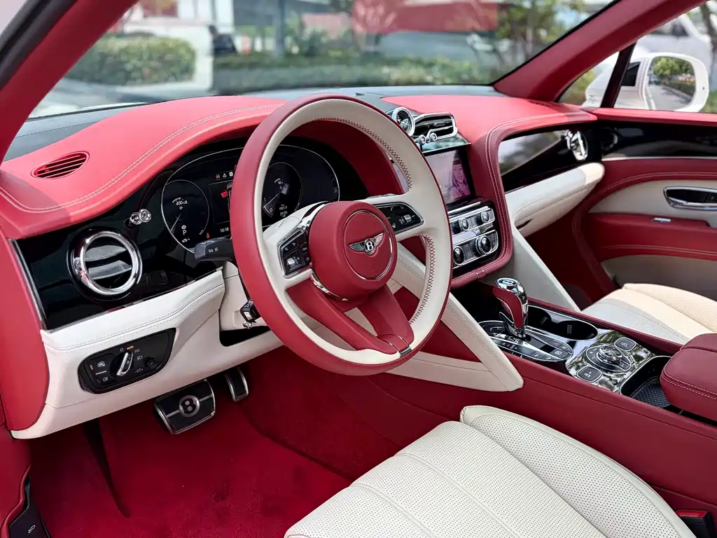 Bentley Bentayga 2022 4.0T V8