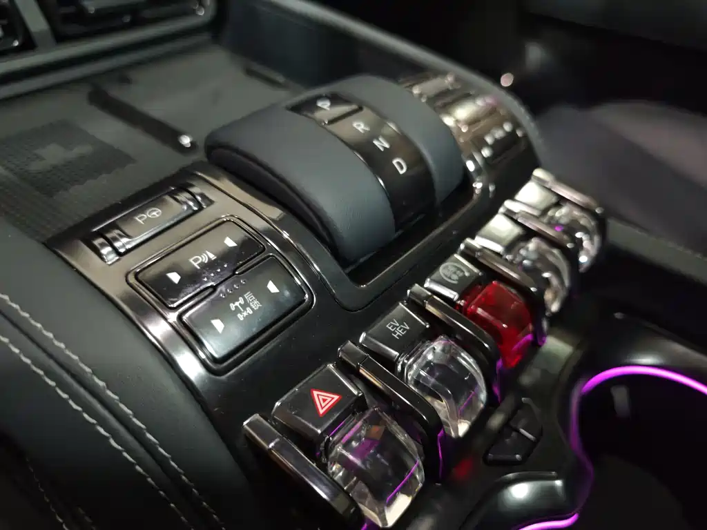 FANG CHENG BAO LEOPARD 5