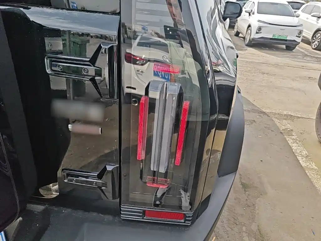 Jetour Traveller — миниатюра 8