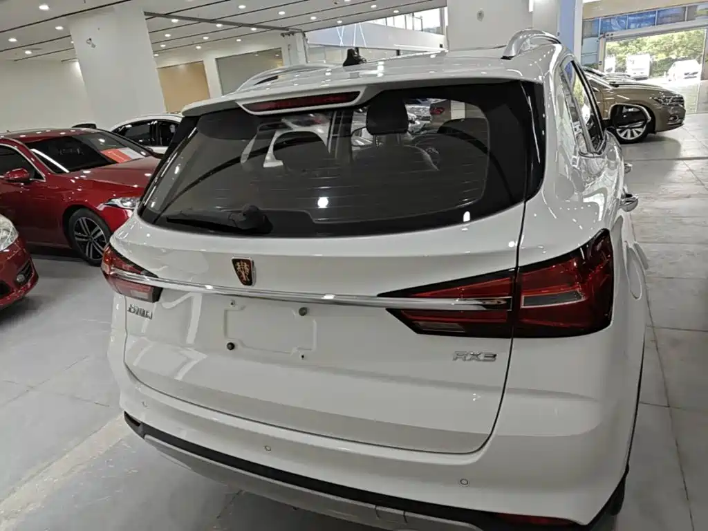 Roewe RX3 — миниатюра 6