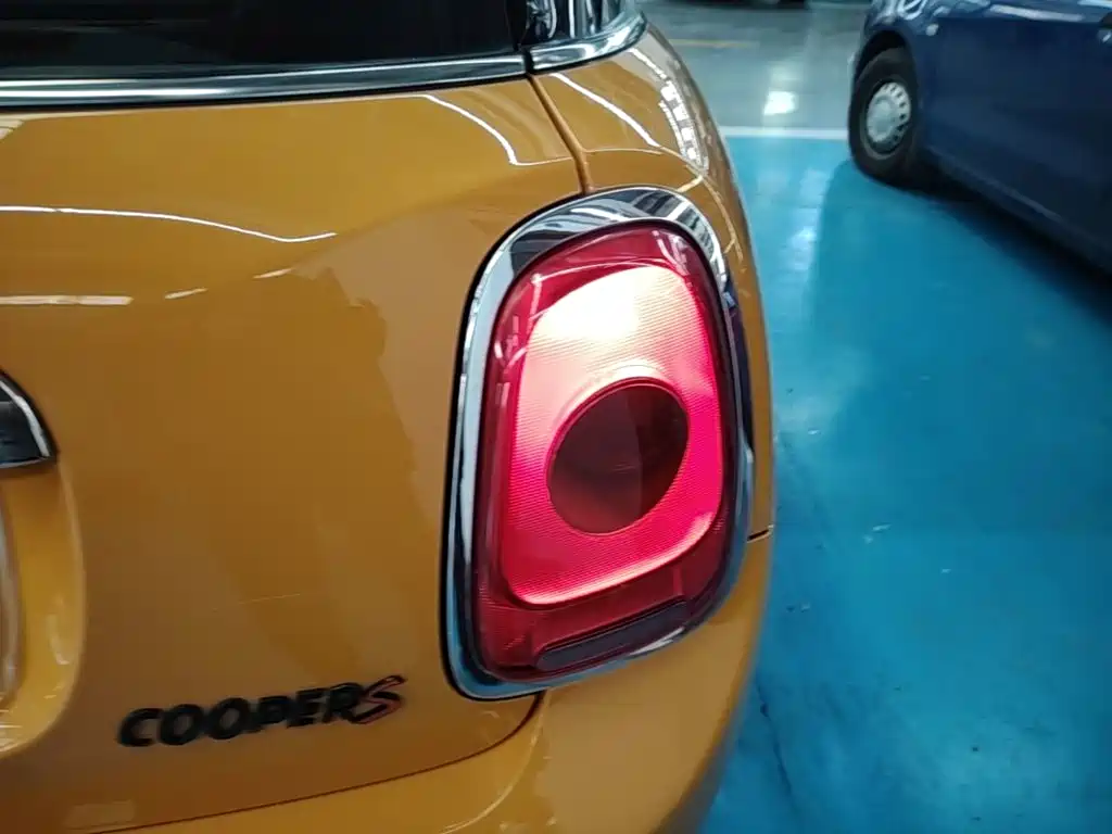 MINI Mini — миниатюра 8
