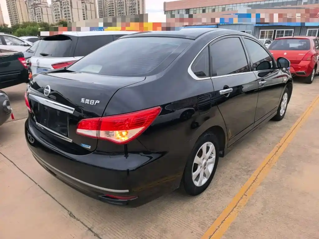 Nissan Sylphy — миниатюра 7