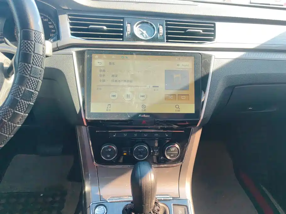 Volkswagen Passat — миниатюра 13