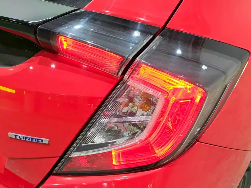 Honda Civic — миниатюра 8