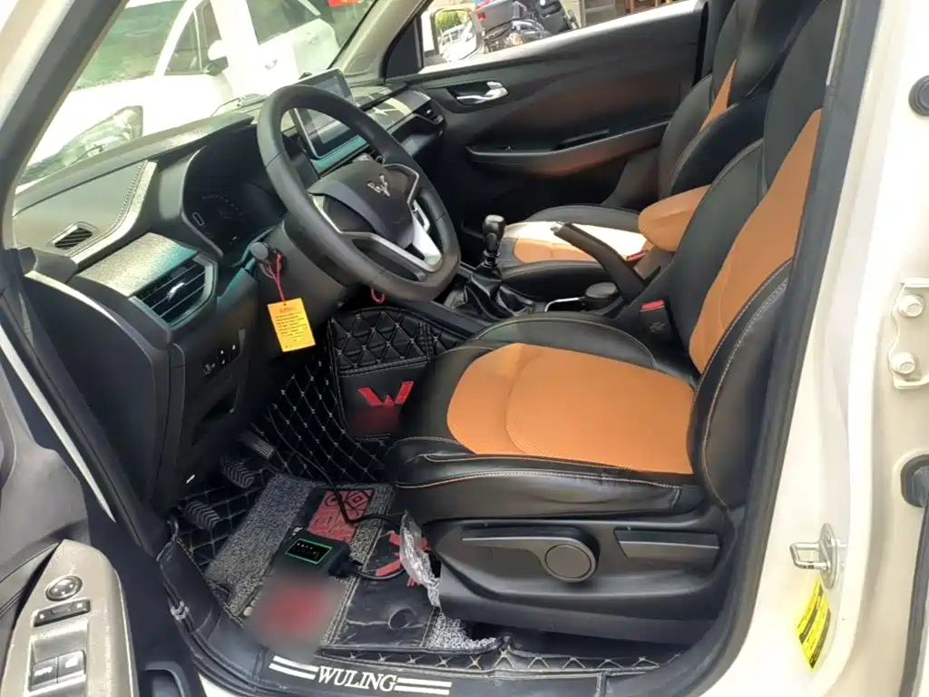 Wuling Hongguang S3 — миниатюра 15