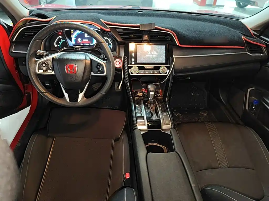 Honda Civic — миниатюра 10