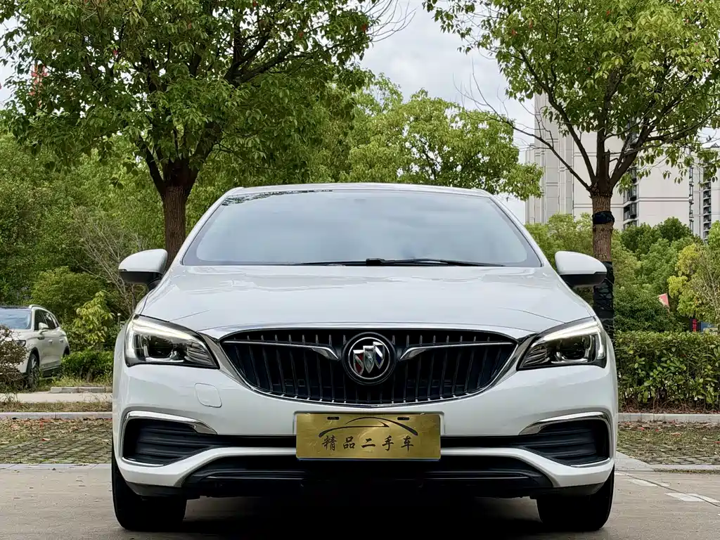 Buick Verano — миниатюра 2