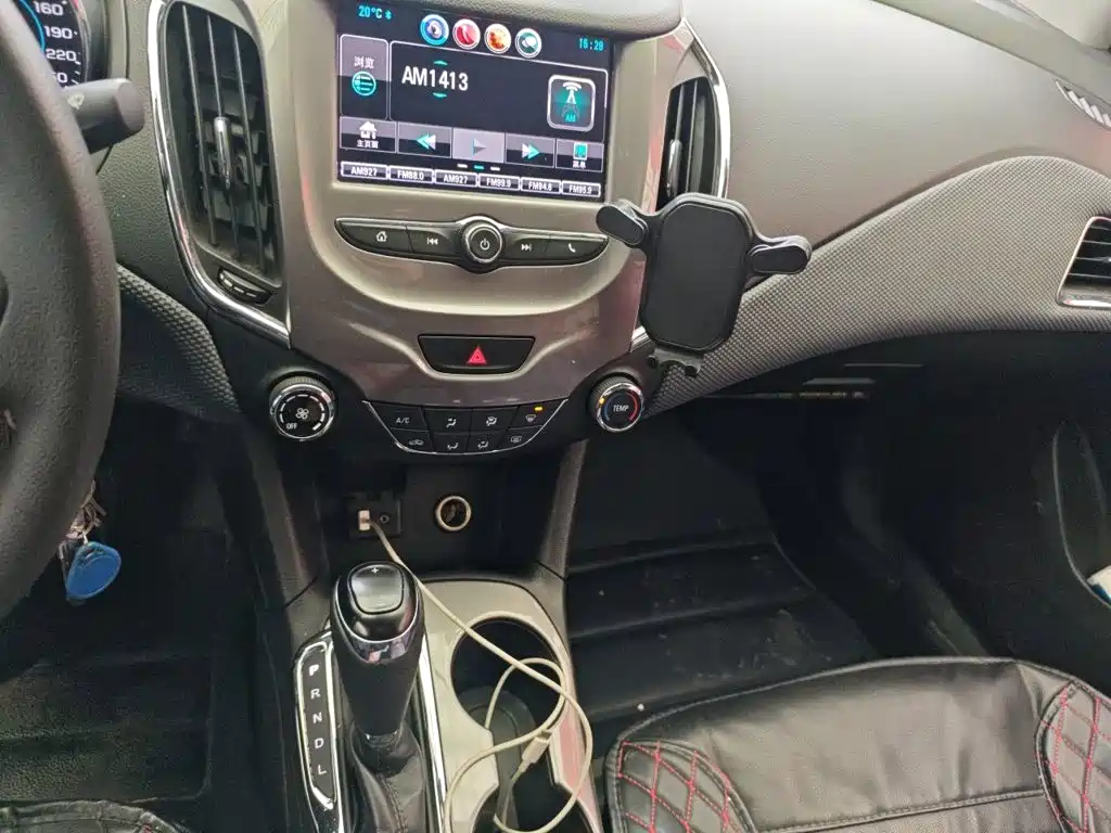 Chevrolet Cruze — миниатюра 9