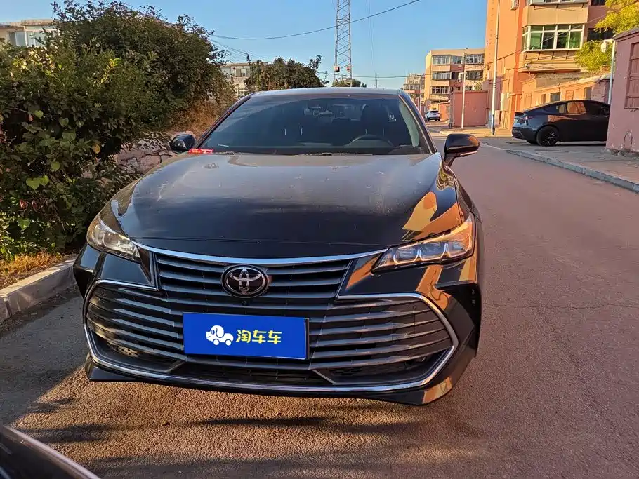 Toyota Avalon — миниатюра 2