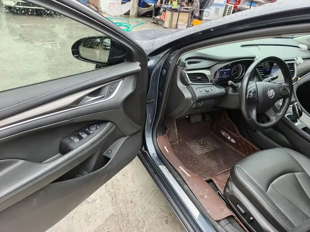 Buick LaCrosse — миниатюра 16